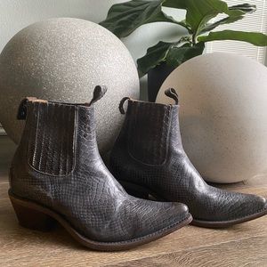 Freebird Faith Black Leather Cowboy Boots Size 9